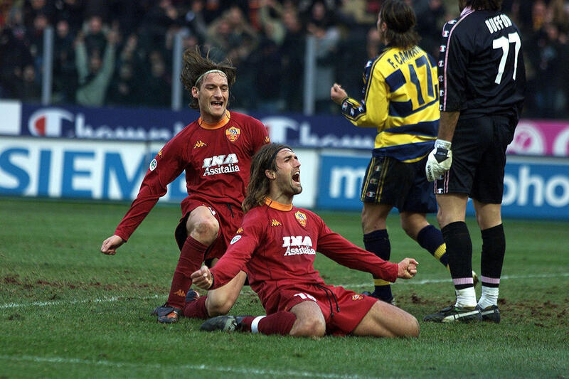Gabriel Omar Batistuta trong màu áo Roma